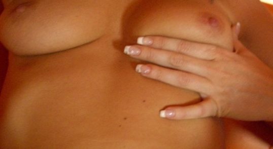 Reife Ehefrau sucht diskrete Sexabenteuer
